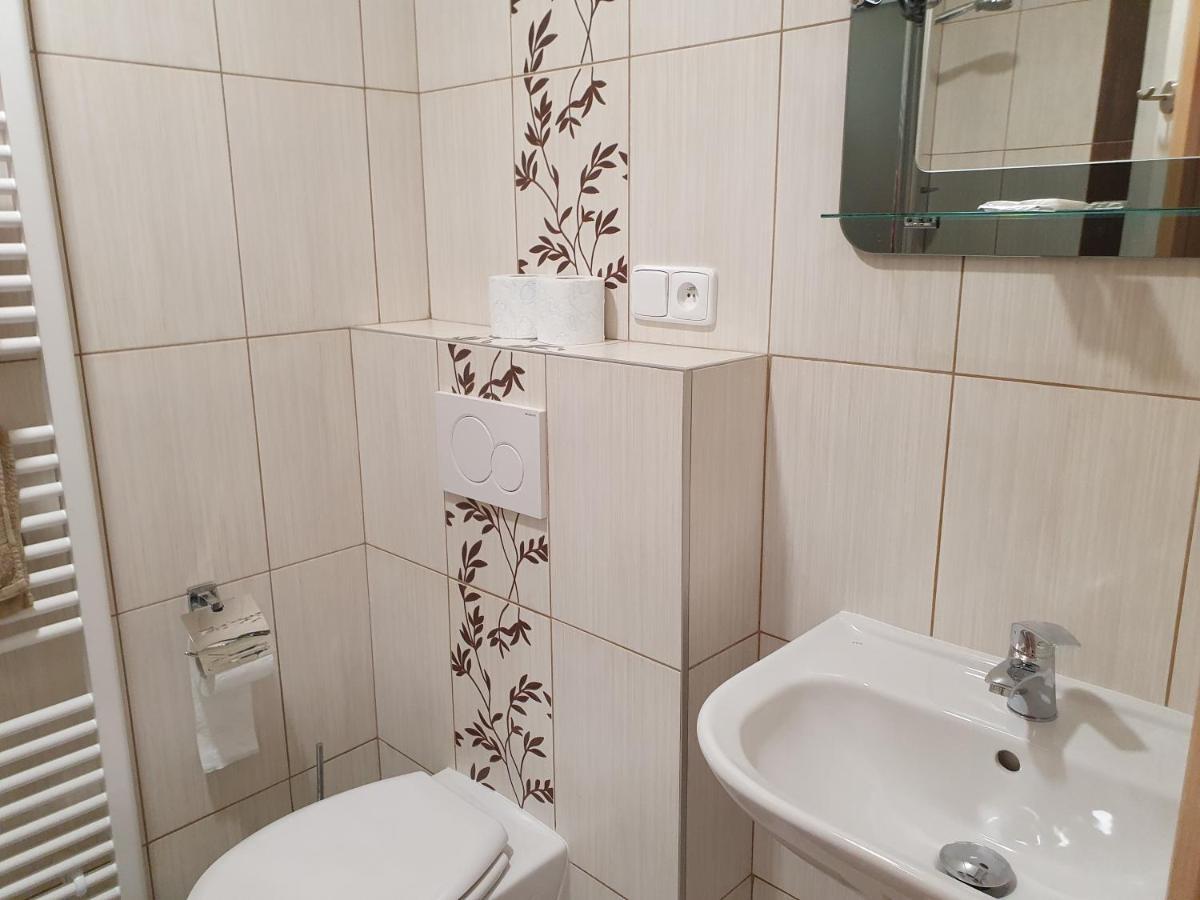 Pension Zeleny Strom Mikulov Bagian luar foto