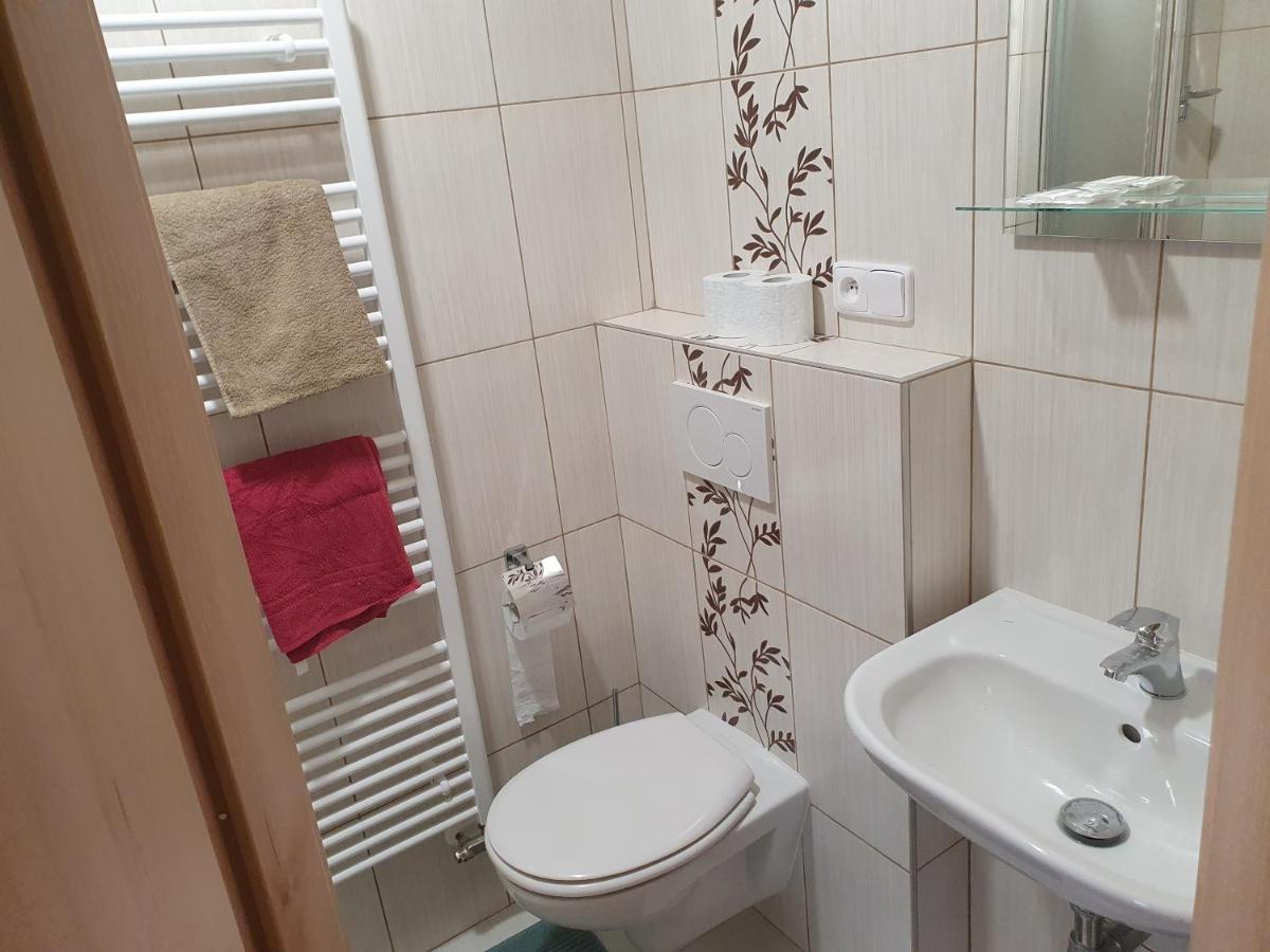 Pension Zeleny Strom Mikulov Bagian luar foto