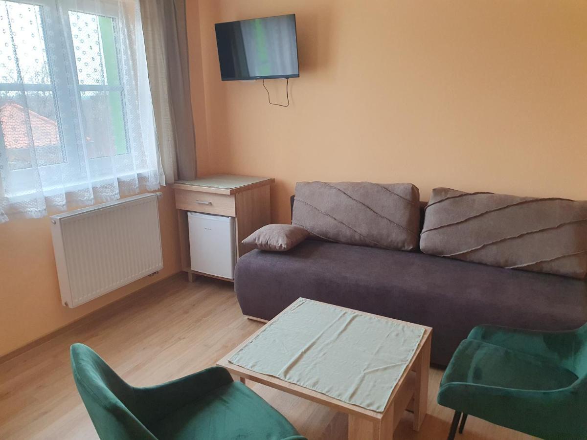 Pension Zeleny Strom Mikulov Bagian luar foto