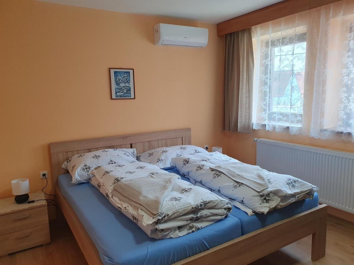 Pension Zeleny Strom Mikulov Bagian luar foto