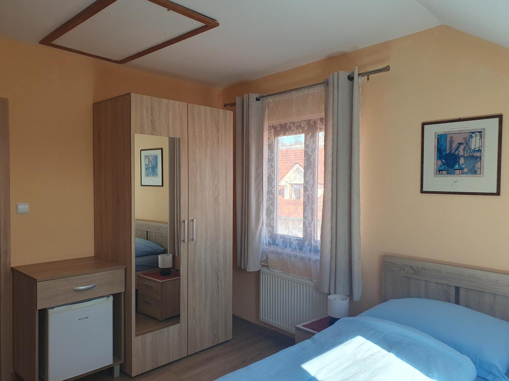 Pension Zeleny Strom Mikulov Bagian luar foto